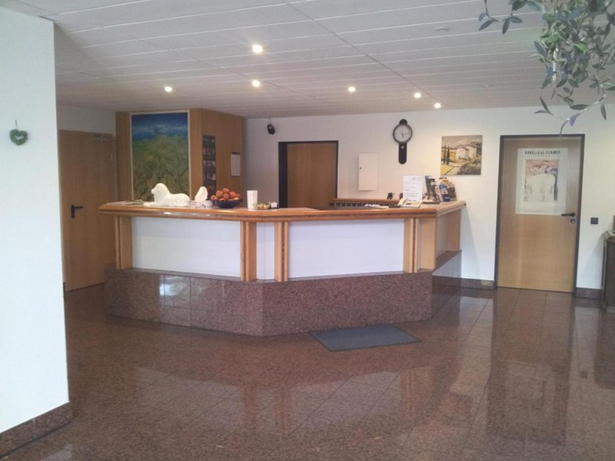Loewen Hotel Arian Allmersbach im Tal Kültér fotó