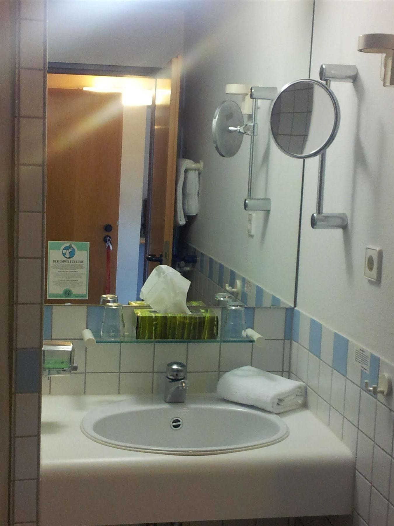 Loewen Hotel Arian Allmersbach im Tal Kültér fotó